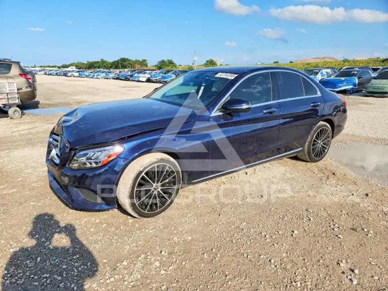 2021 Mercedes Benz C-Class photo