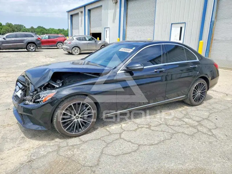 2021 Mercedes Benz C-Class фото