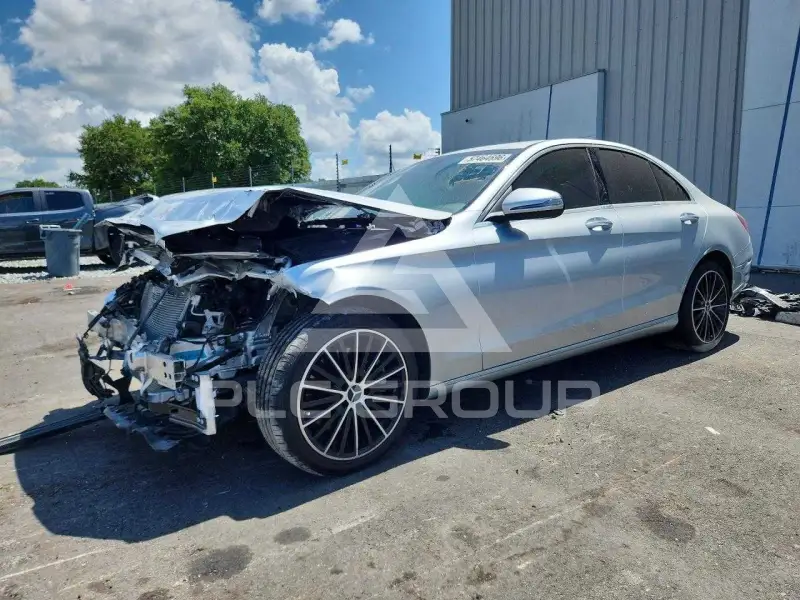 2021 Mercedes Benz C-Class photo