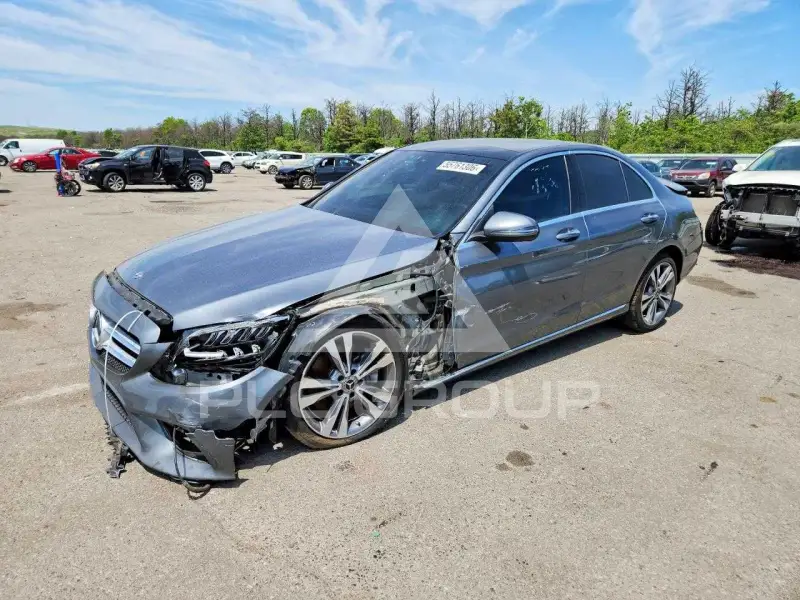 2021 Mercedes Benz C-Class фото