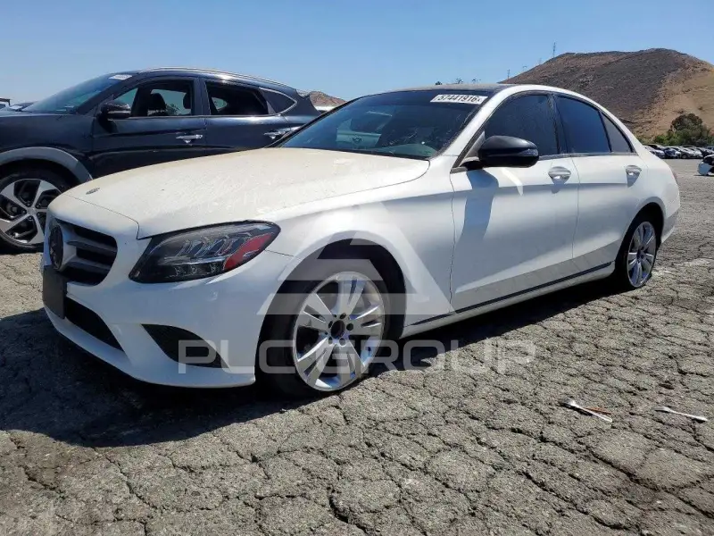 2021 Mercedes Benz C-Class photo