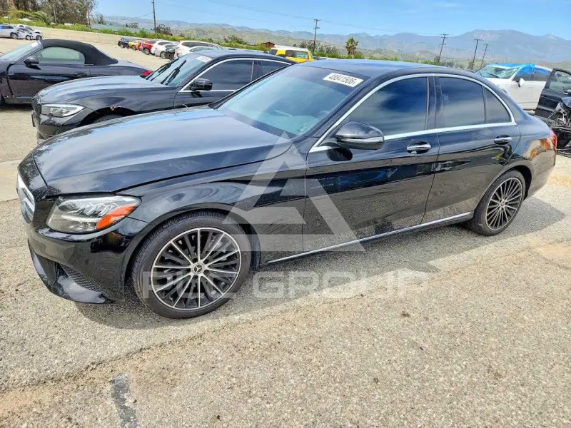 2021 Mercedes Benz C-Class фото