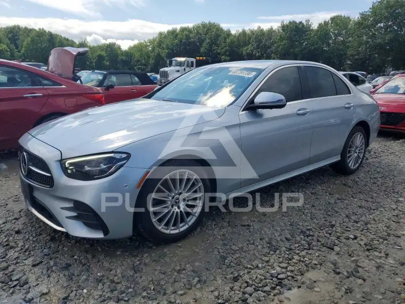 2021 Mercedes Benz E-Class photo