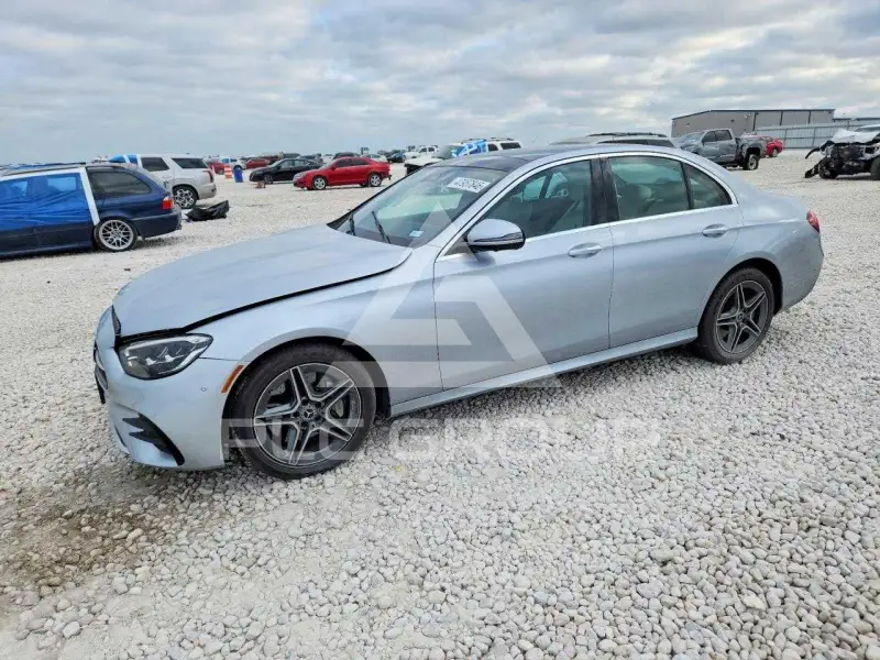 2021 Mercedes Benz E-Class фото