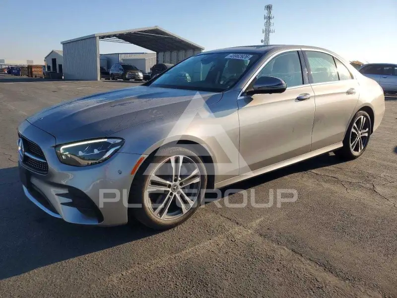 2021 Mercedes Benz E-Class фото