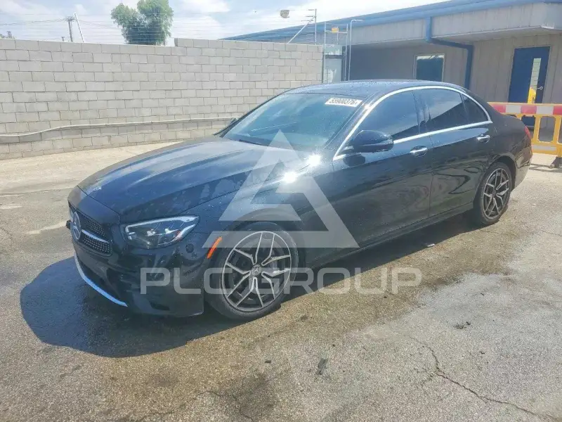 2021 Mercedes Benz E-Class фото