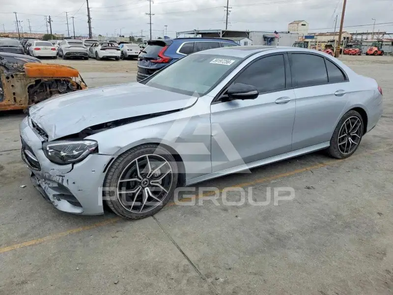 2021 Mercedes Benz E-Class фото