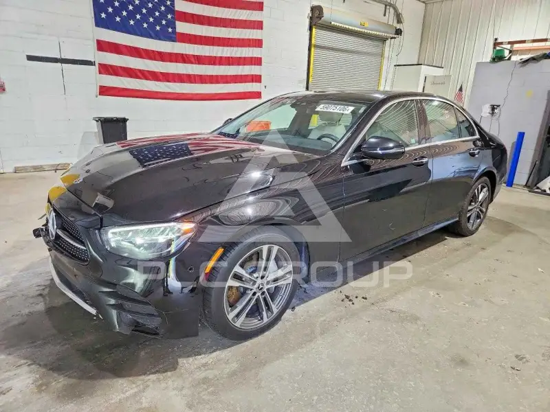 2021 Mercedes Benz E-Class фото