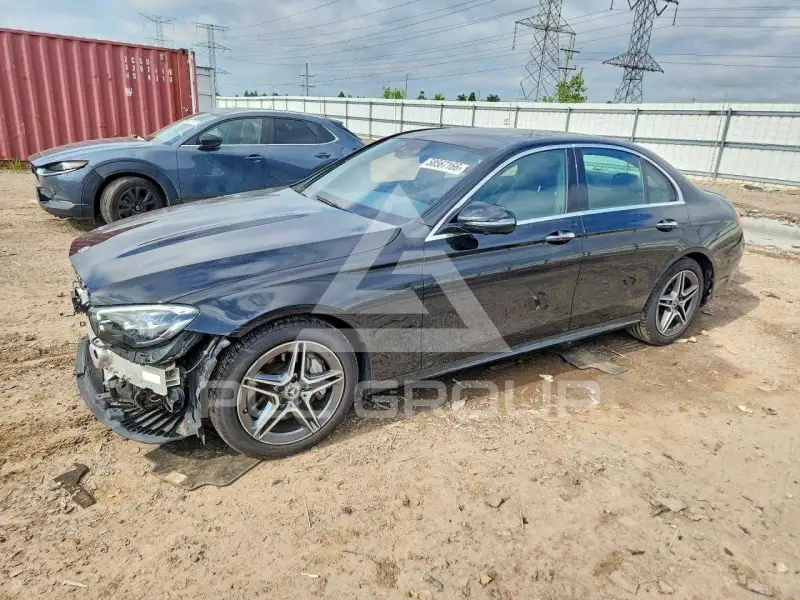 2021 Mercedes Benz E-Class photo
