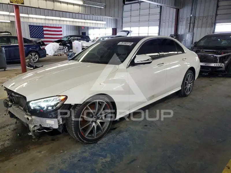 2021 Mercedes Benz E-Class фото