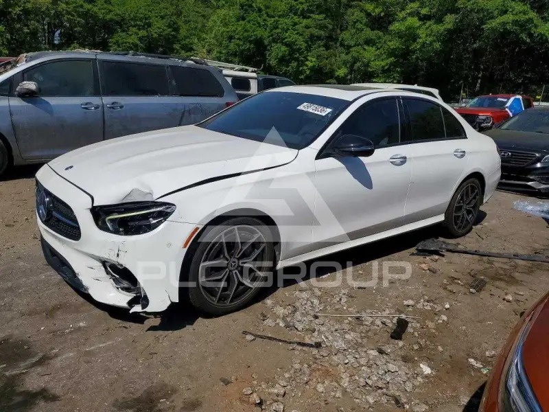 2021 Mercedes Benz E-Class фото