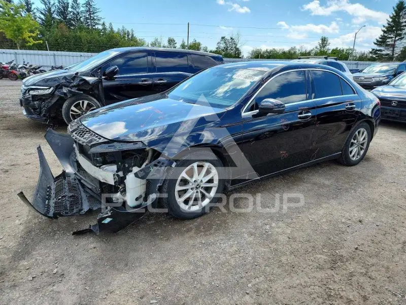 2021 Mercedes Benz A фото