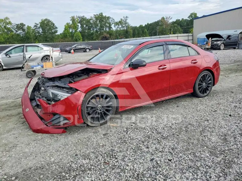 2021 Mercedes Benz A фото