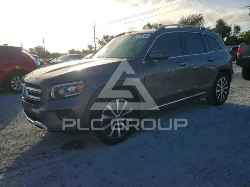 2021 Mercedes Benz GLB photo