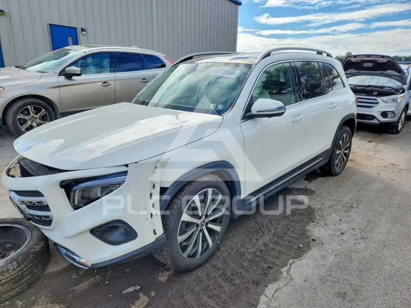 2021 Mercedes Benz GLB фото