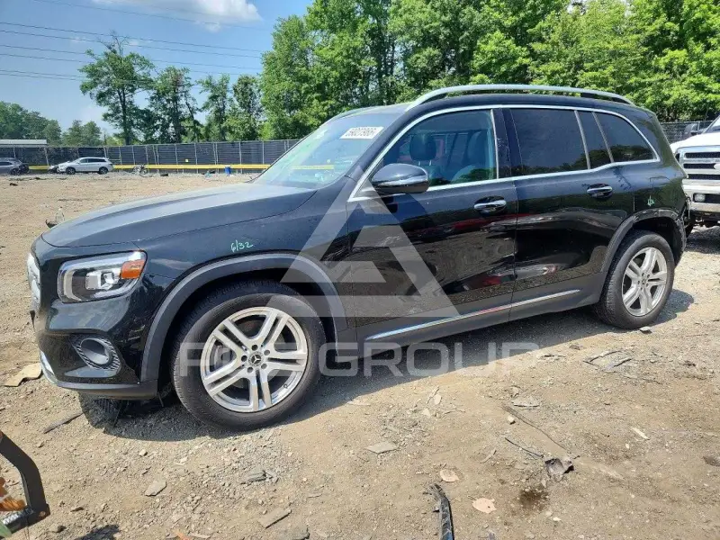 2021 Mercedes Benz GLB фото