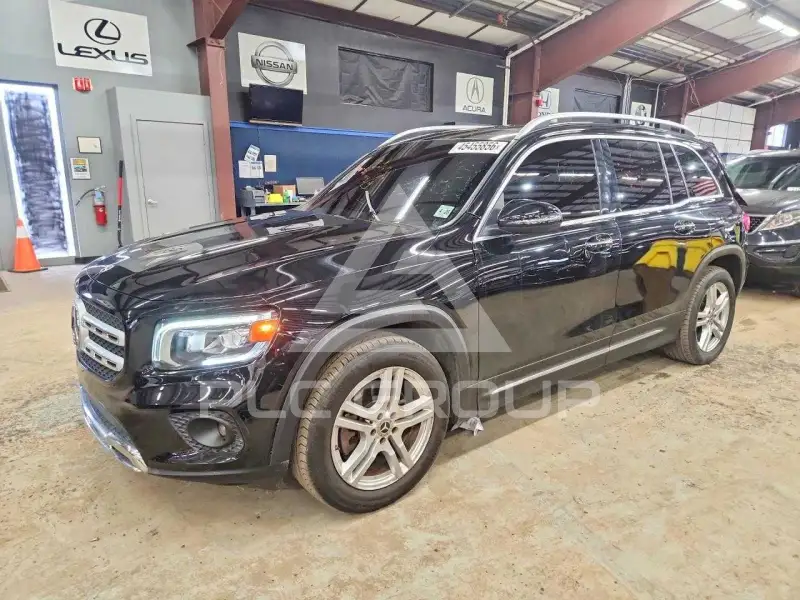2021 Mercedes Benz GLB фото