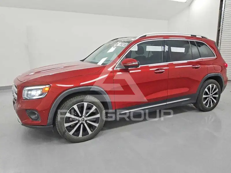 2021 Mercedes Benz GLB photo
