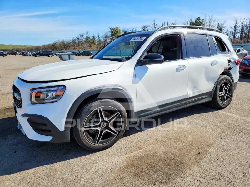 2021 Mercedes Benz GLB фото