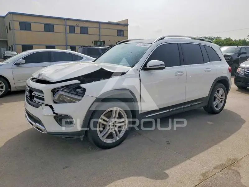 2021 Mercedes Benz GLB photo