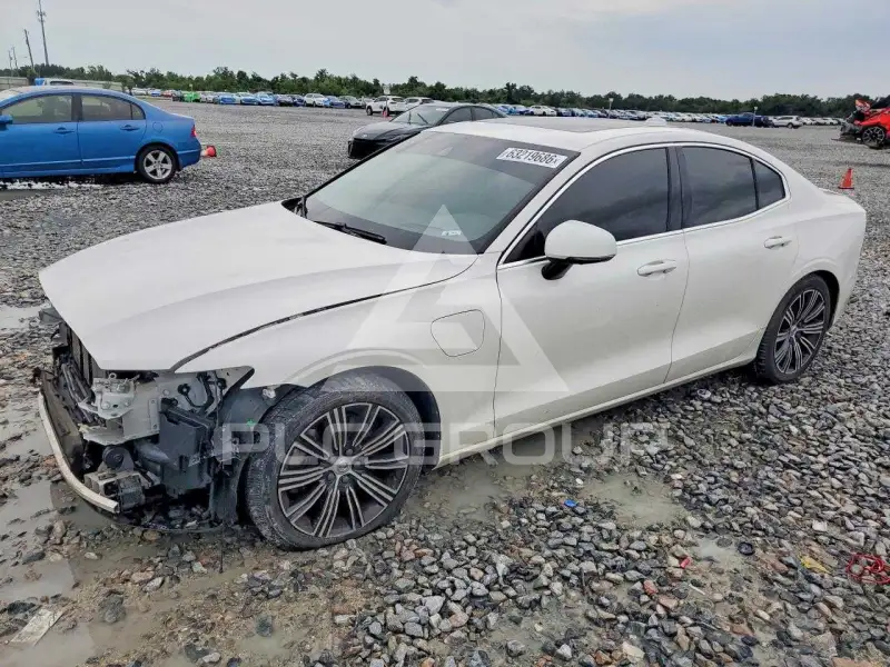 2021 Volvo S60 фото