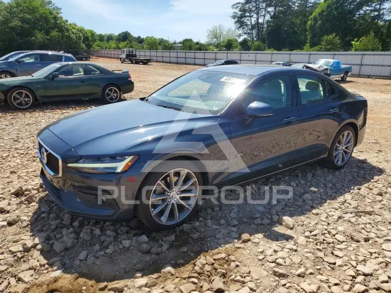 2021 Volvo S60 фото