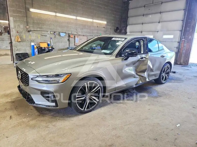 2021 Volvo S60 фото