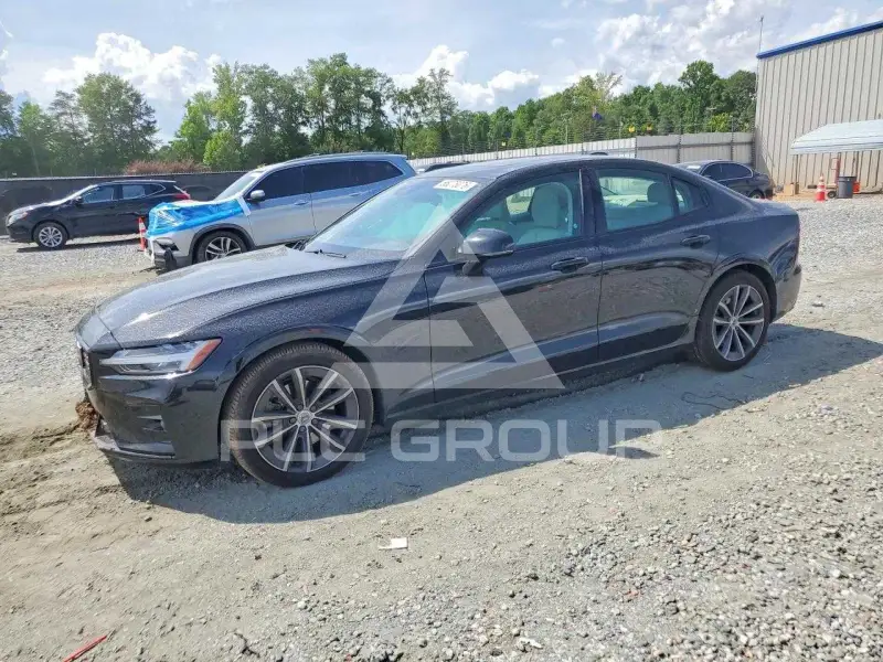 2021 Volvo S60 фото