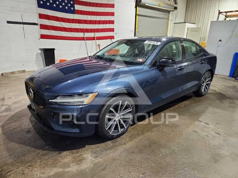 2021 Volvo S60 фото