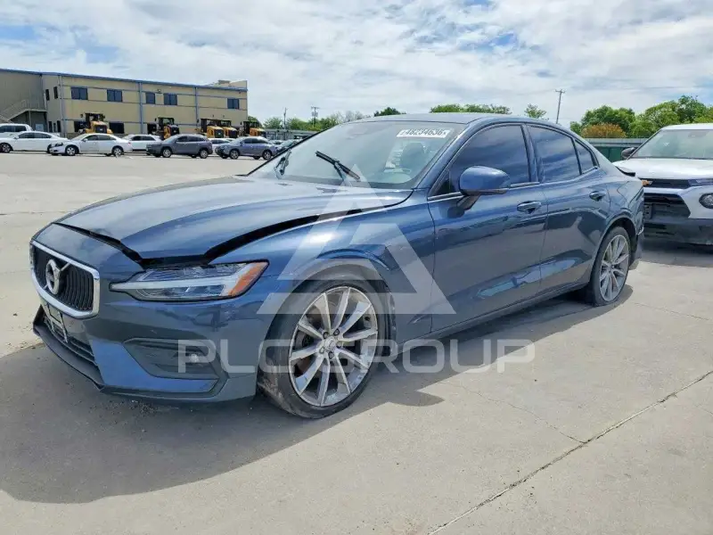 2021 Volvo S60 фото