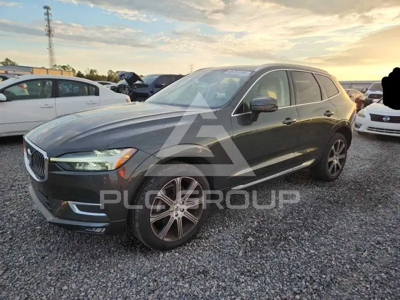 2021 Volvo XC60 фото
