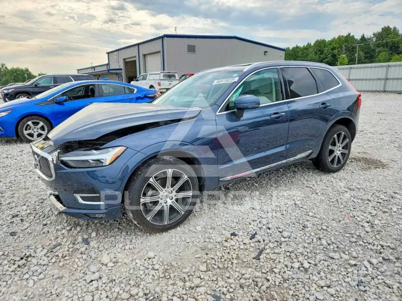 2021 Volvo XC60 фото
