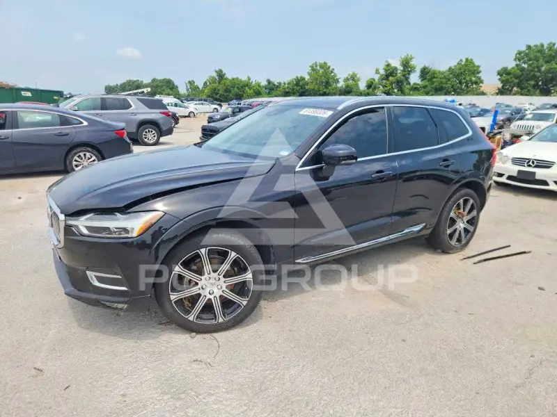 2021 Volvo XC60 фото