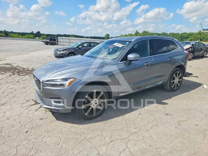 2021 Volvo XC60 фото