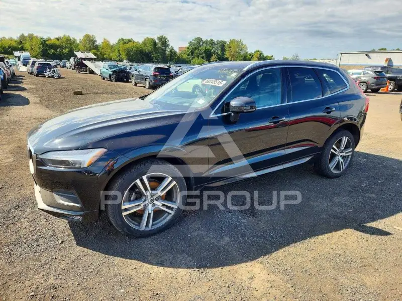 2021 Volvo XC60 фото
