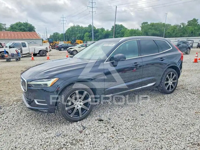 2021 Volvo XC60 фото