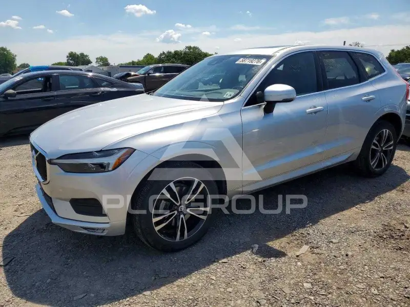 2021 Volvo XC60 photo