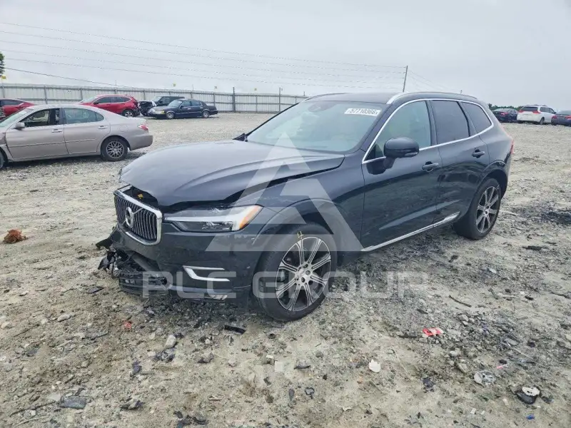 2021 Volvo XC60 фото