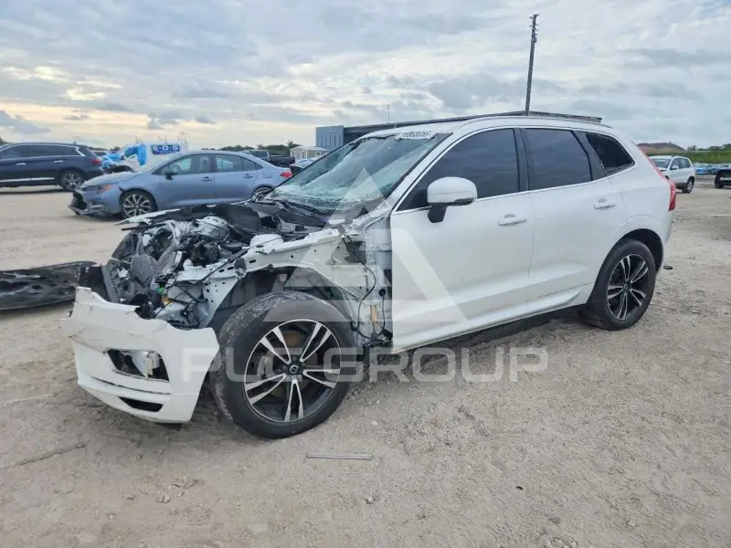 2021 Volvo XC60 фото