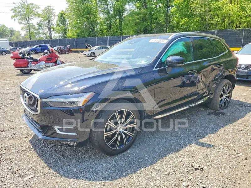 2021 Volvo XC60 фото