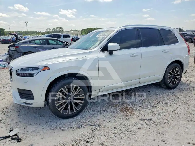 2021 Volvo XC90 фото