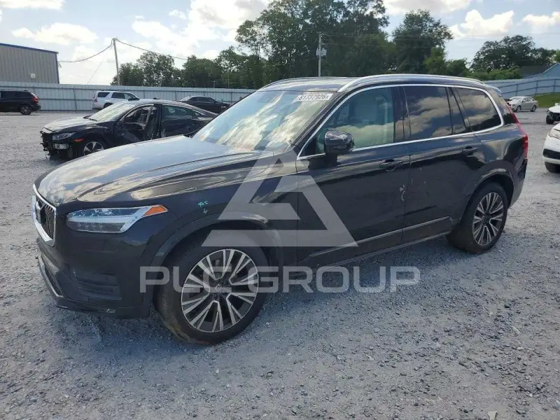 2021 Volvo XC90 photo