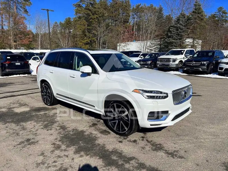 2021 Volvo XC90 фото