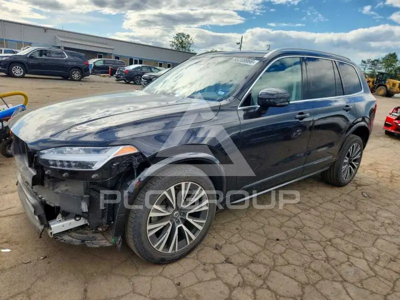 2021 Volvo XC90 фото