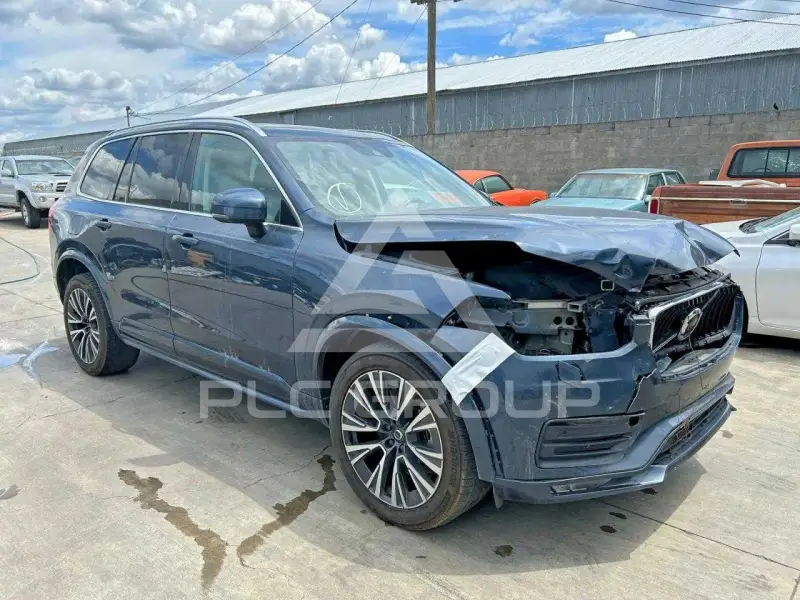 2021 Volvo XC90 фото