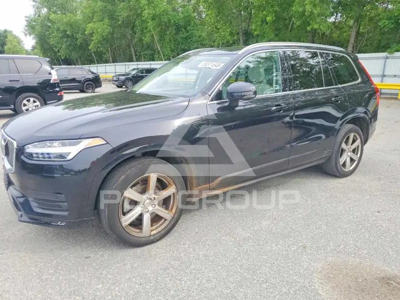 2021 Volvo XC90 фото