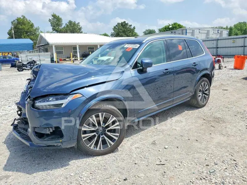2021 Volvo XC90 photo