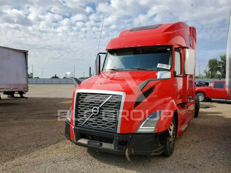 2021 Volvo VNL фото