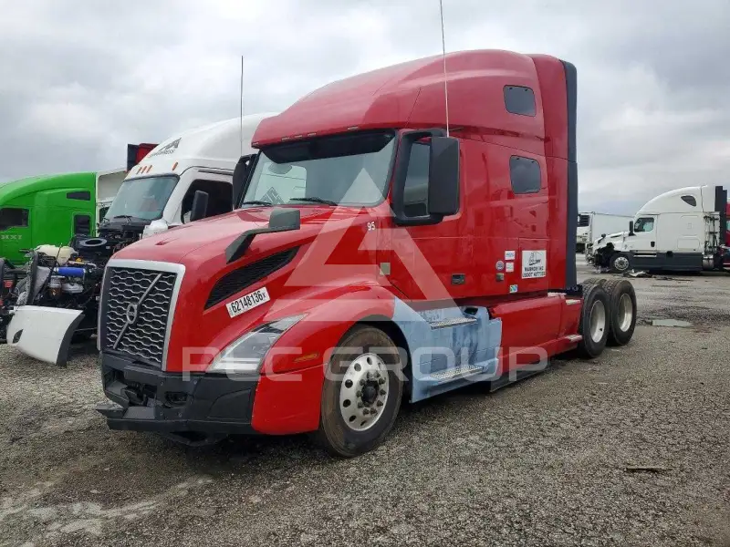 2021 Volvo VNL photo