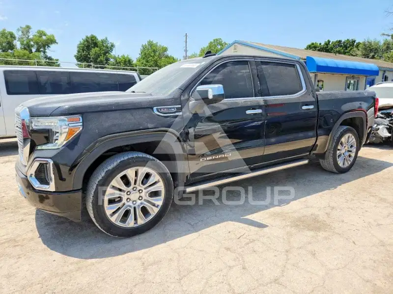 2021 GMC Sierra photo
